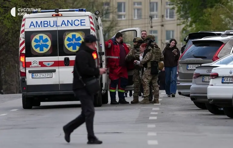 Стрілянина в Голосіївському районі: стрілець записував свої дії на диктофон — Клименко 