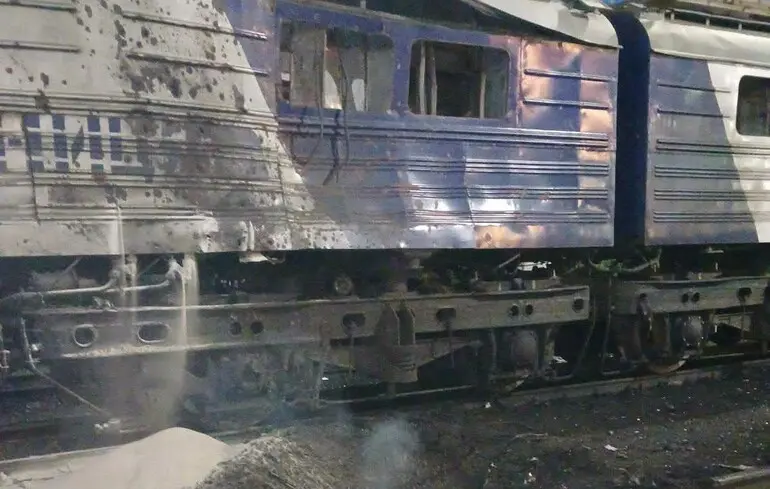 Россияне нанесли удары по железной дороге: пострадал машинист, его помощник погиб