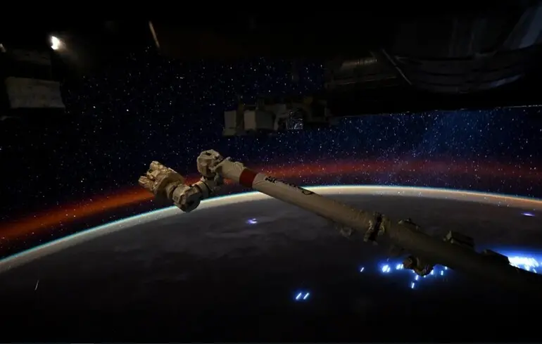 Астронавти зробили знімок зорепаду Ліриди з космосу