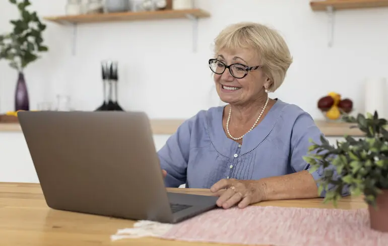 Соціальна допомога: чи можна подати заявку онлайн
