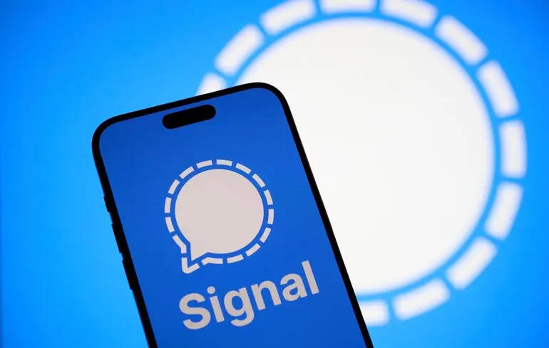 Президентці Бундестагу Німеччини зламали Signal — ЗМІ