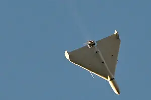 Дрони атакували адмінбудівлю та обʼєкт інфраструктури у Кривому Розі 