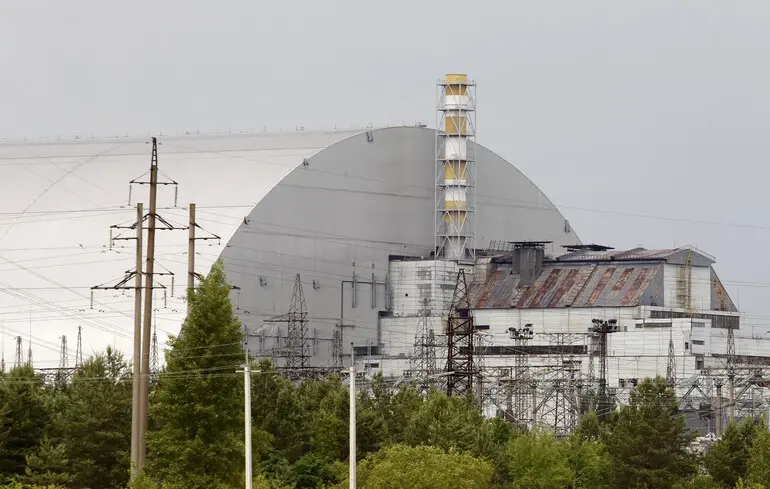 Повне відновлення Арки на ЧАЕС після атаки «шахеда» може тривати до 2030 року