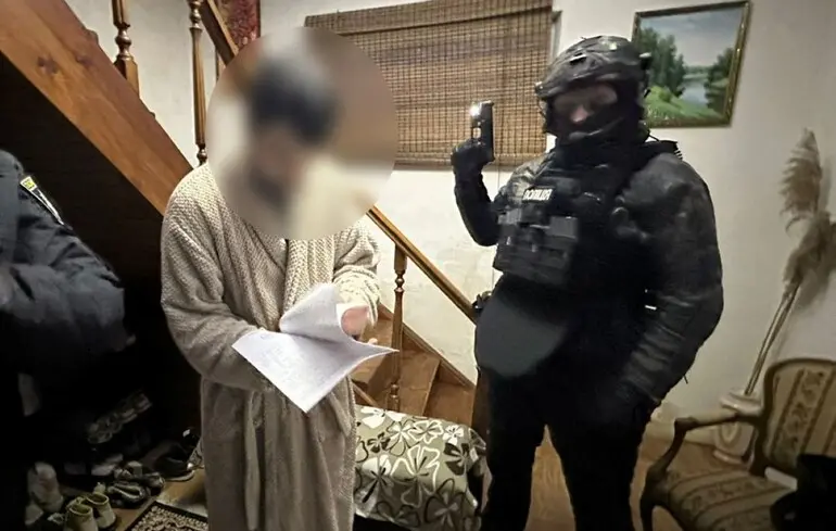 Планували гучні вбивства та теракти: Нацполіція з європейськими колегами викрила агентів РФ