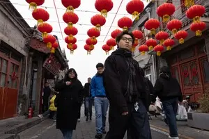 Населення Китаю скоротиться на масштаб Франції, що загрожує економіці країни — аналітики