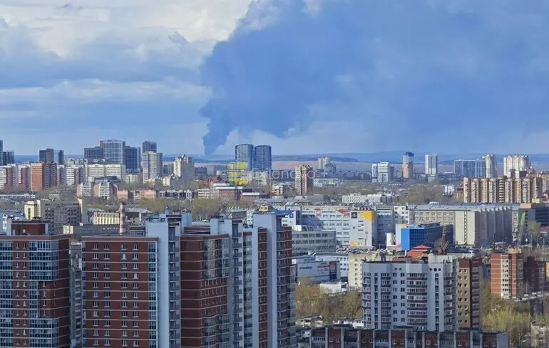 1500 километров не предел: Зеленский обещает более масштабные дип-страйки