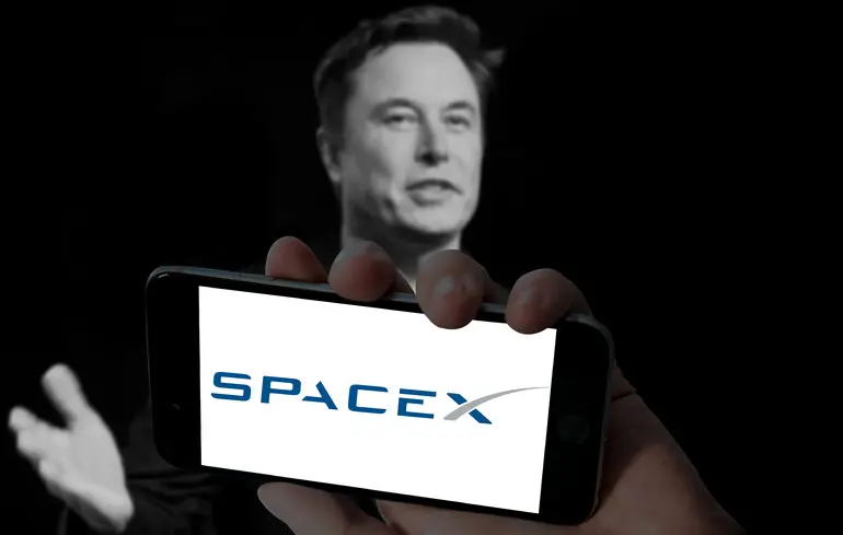 Корпоративний рекорд: SpaceX позбавила раду директорів права на звільнення Маска — Reuters