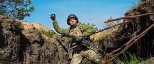 Зеленський заявив про реформу армії: нові контракти, нові зарплати та 
