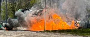 Дрони влучили одразу в чотири АЗС та будинок у Харкові: п'ятеро поранених 