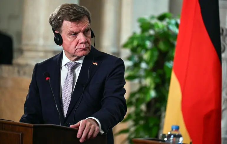 Глава МЗС Німеччини прокоментував суперечку між Трампом і Мерцом