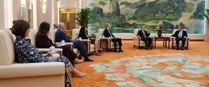 Делегація сенаторів США відвідала Китай перед самітом Трампа з Сі 