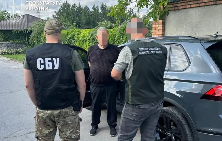 Три тисячі «аспірантів» для відстрочки: у Запоріжжі судитимуть керівництво приватного вишу