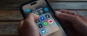 Threads запускає ШІ-бота на кшталт Grok: чому це спричинило хвилю критики