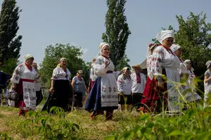 Троица: стихи и картинки