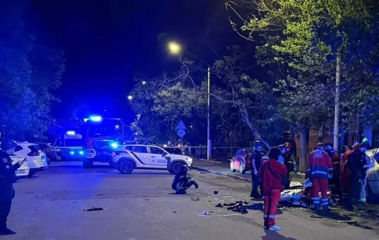 В Одессе взорвался автомобиль с людьми: СБУ расследует теракт