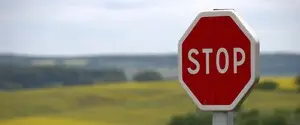 Загроза нацбезпеці в тилу: чому 4154 депутати від ОПЗЖ та «Партії Шарія» досі зберігають свої мандати у місцевих радах?