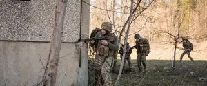 Украинские военные остановили и 