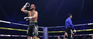 Ломаченко визначився з першим суперником після відновлення кар'єри — ЗМІ
