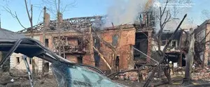 Разрушенный квартал и девять погибших: кадры последствий ночного удара РФ по Днепру
