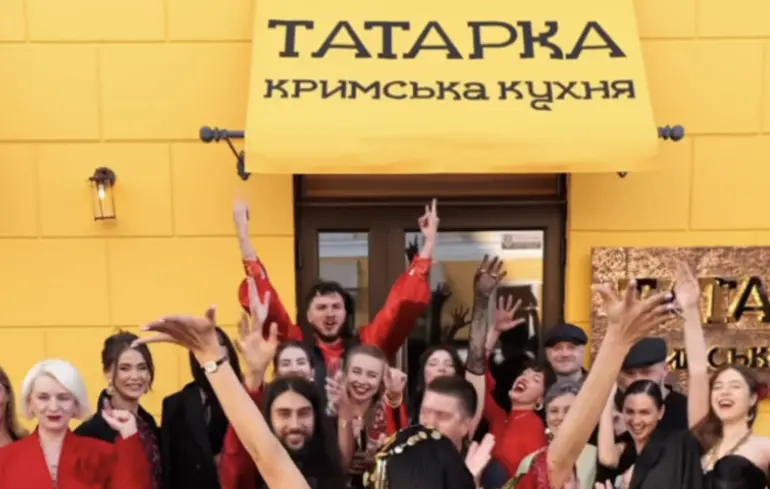 "Готуйтеся до депортації": ресторани “Татарка” опинилися в центрі скандалу