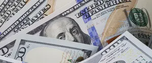 Експерти спрогнозували курс долара на літо