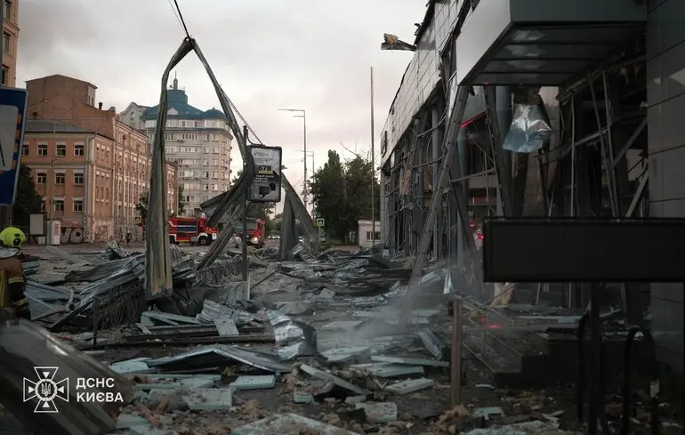 В Киеве после атаки 2 июня поисково-спасательные работы велись на почти 30 локациях
