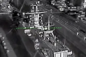 Дрони атакували «колиску» російського ВМФ. Один ракетоносій більше небоєздатний