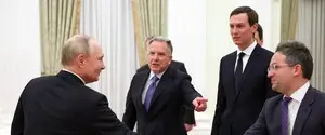У Путіна заявили про активні контакти з посланцями Трампа 