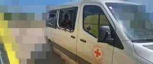 В Херсонской области россияне ударили по гуманитарным авто Красного Креста. Пострадал человек