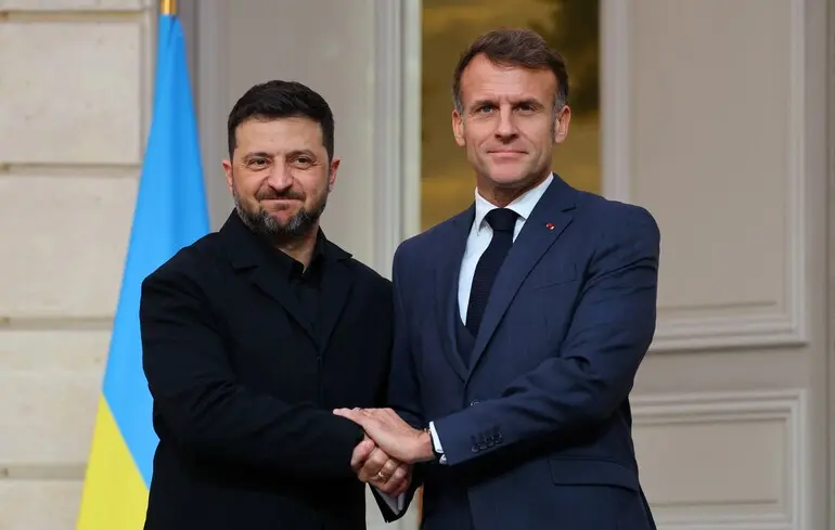 Макрон підтримав ініціативу Зеленського.