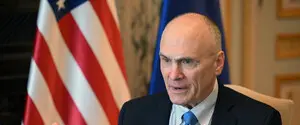 Посол США в ЄС розповів, чи планував Трамп вторгнення в Гренландію 