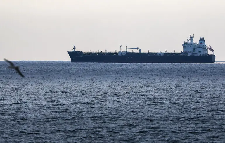 ОПЕК+ учетверте поспіль збільшує видобуток нафти, але логістика все ще заблокована — Der Spiegel