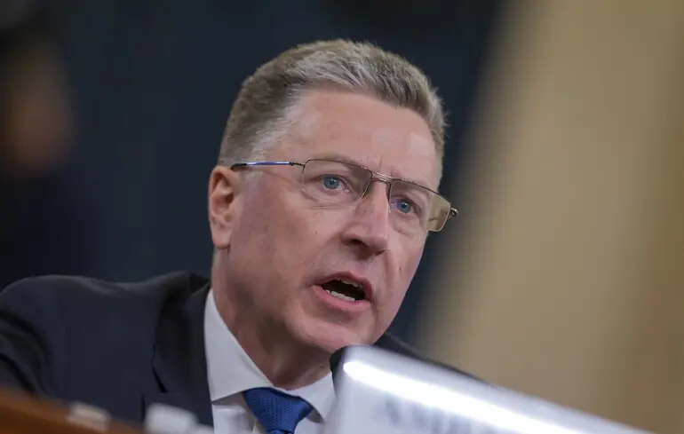 Путіну доведеться обирати між війною та збереженням Росії — Волкер