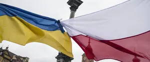 Желание лишить Зеленского ордена Белого Орла частично обусловлено падением рейтингов Навроцкого — журналист
