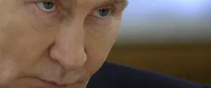 Депутат Европарламента заявил, что высокомерное поведение Путина заметно изменилось