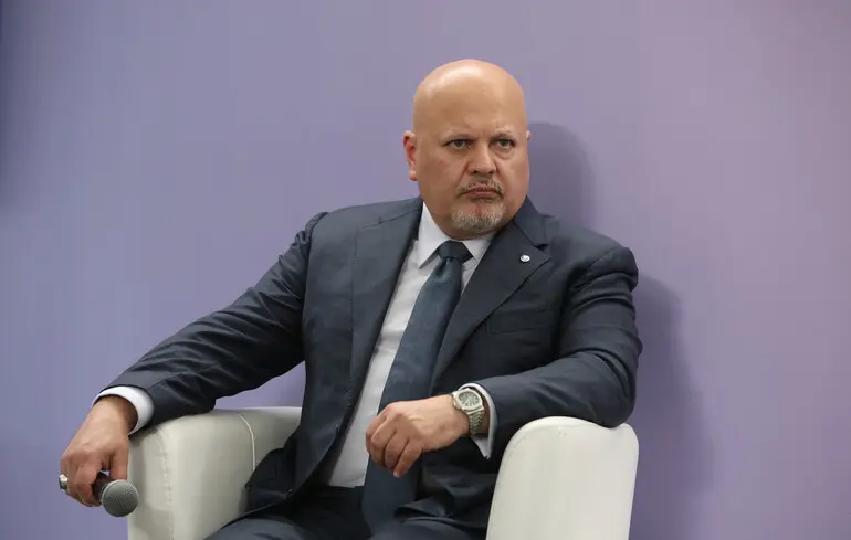Прокурора МКС, який домігся ордера на арешт Владім