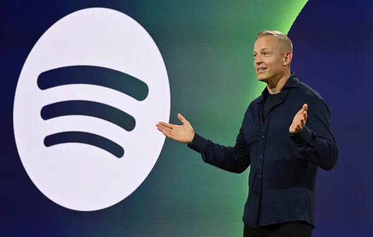 Развитие направления живой музыки: Spotify запустит видеотрансляции концертов и продажу билетов