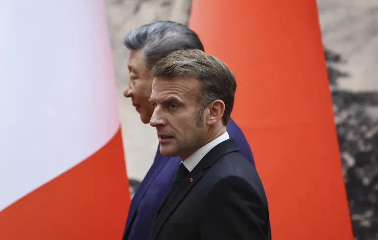 Макрон намагається залучити Китай до діалогу з G7 