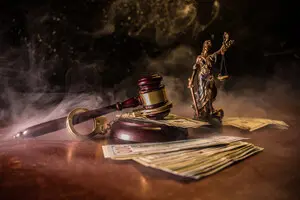 Попытка подкупа прокуроров САП: суд вынес приговор адвокату
