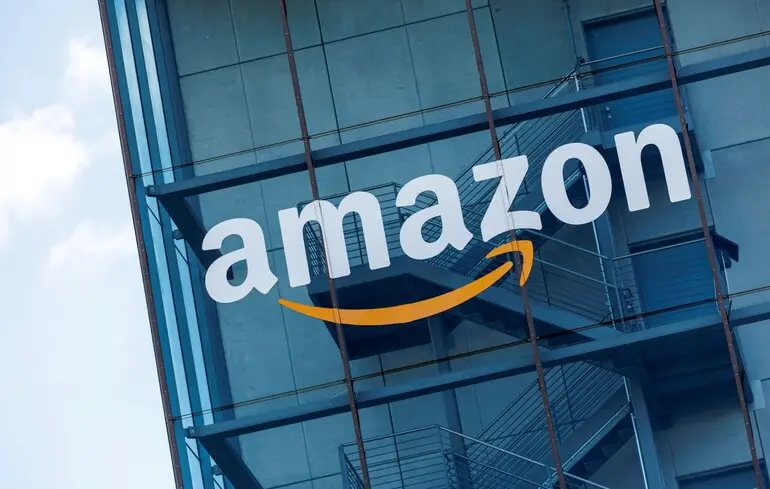 Річний запас води для цілого міста: Amazon розкрила екологічну ціну хмарних технологій та ШІ