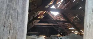 Россияне массированно атаковали авиабомбами рынок и дом в Днепропетровской области: 9 раненых
