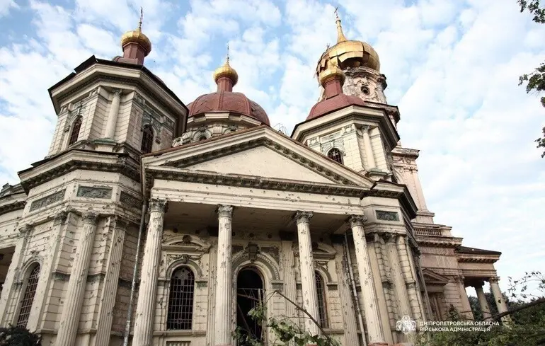 Культурний погром: Росія понівечила Будинок органної музики у Дніпрі