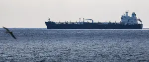 США и Иран договорились открыть Ормузский пролив на этой неделе — Bloomberg