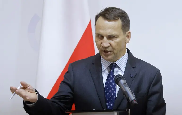 Сікорський: Україна приєднається до ЄС, коли до цього будуть готові і Київ, і Брюссель