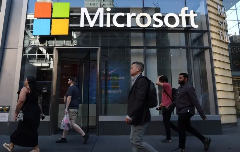 Акционеры подали в суд на Microsoft из-за расходов на ИИ и облачный бизнес — Reuters