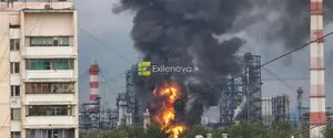 Москва под атакой десятков дронов: горит самый большой НПЗ столицы РФ