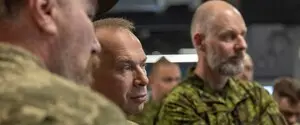 Головком Сил оборони Естонії разом із Сирським побував на передовій в Україні