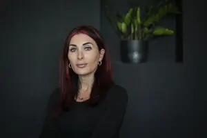 Наближена до Трампа блогерка заявила, що роками була жертвою пропаганди РФ