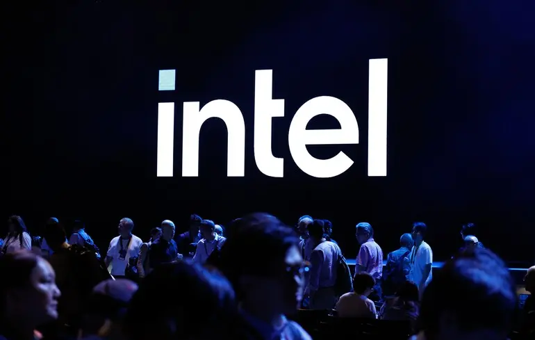 Трамп заявил о партнерстве Apple и Intel в сфере производства чипов в США