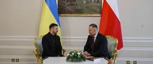 «Есть границы, которые нельзя переступать»: президент Польши лишил Зеленского ордена из-за подразделения «героев УПА»